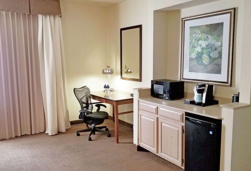 هتل Hilton Garden Inn Lake Mary