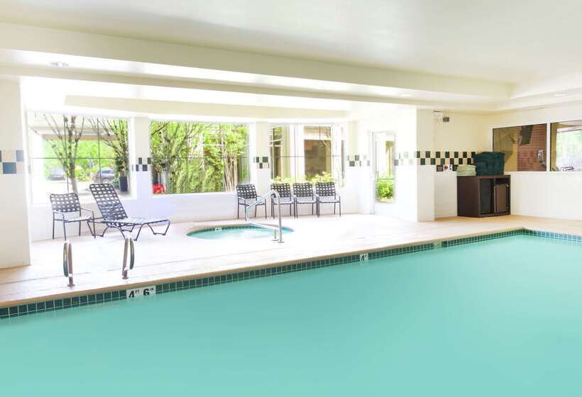 هتل Hilton Garden Inn Seattle/renton