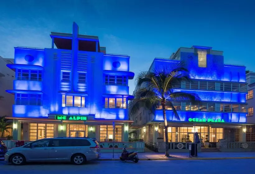 בית מלון כפרי Hilton Grand Vacations at McAlpin-Ocean Plaza