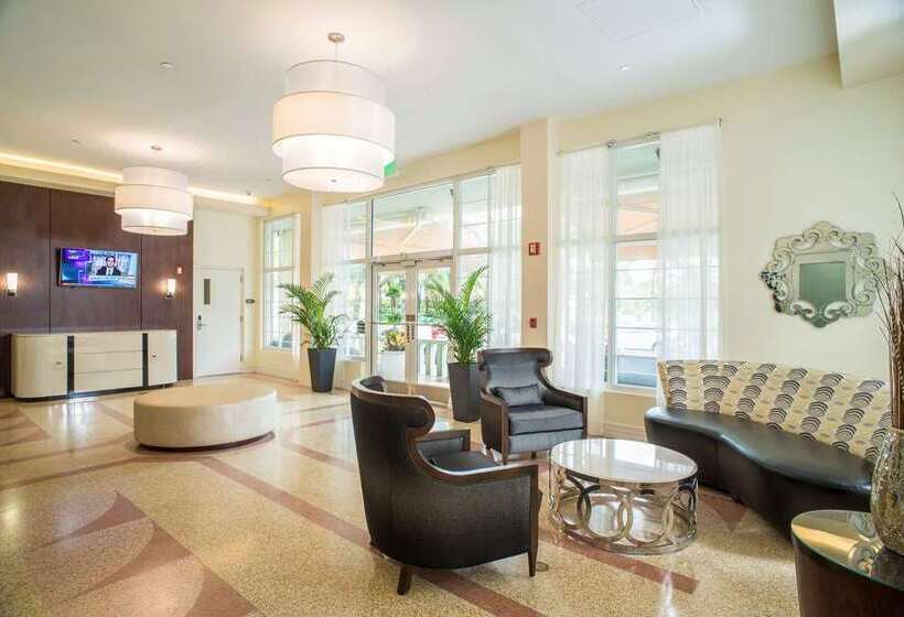 هتل Hilton Grand Vacations at McAlpin-Ocean Plaza