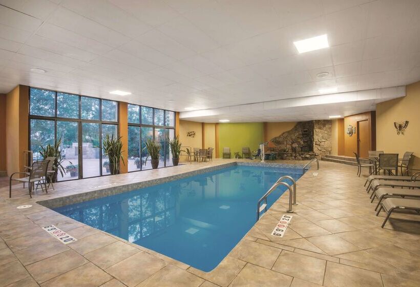 Отель La Quinta By Wyndham Silverthorne   Summit Co