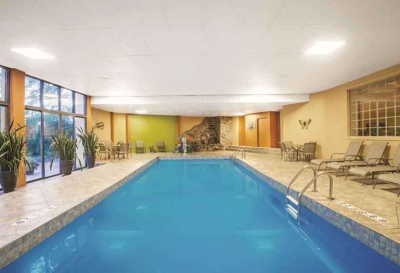 Отель La Quinta By Wyndham Silverthorne   Summit Co