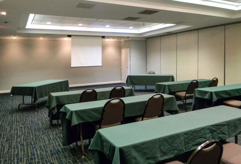 فندق Quality Inn Prestonsburg	