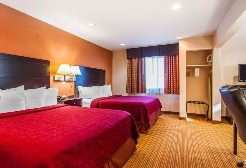 هتل Quality Inn & Suites