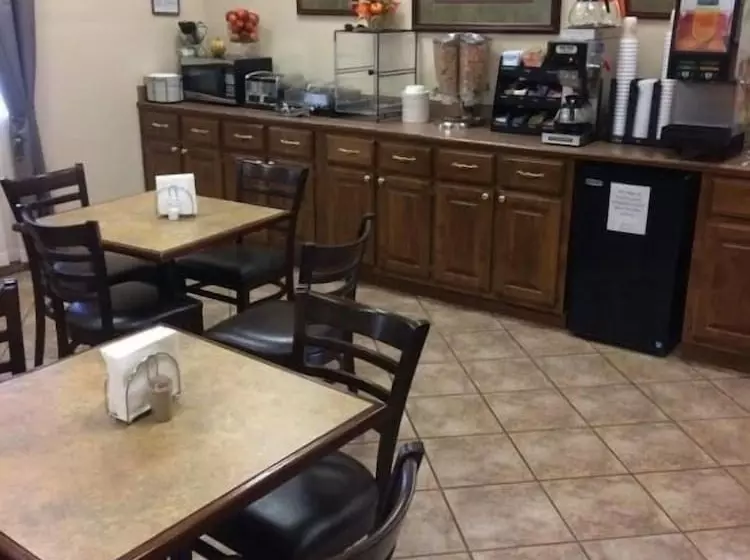 فندق The Heritage Inn, Inc