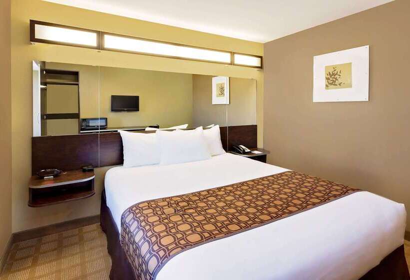 Microtel Inn & Suites By Wyndham Prairie Du Chien