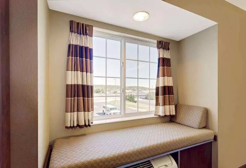 Microtel Inn & Suites By Wyndham Prairie Du Chien