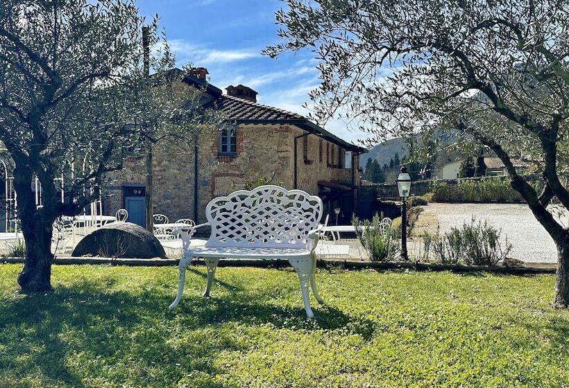 تختخواب و صبحانه La Sosta In Toscana