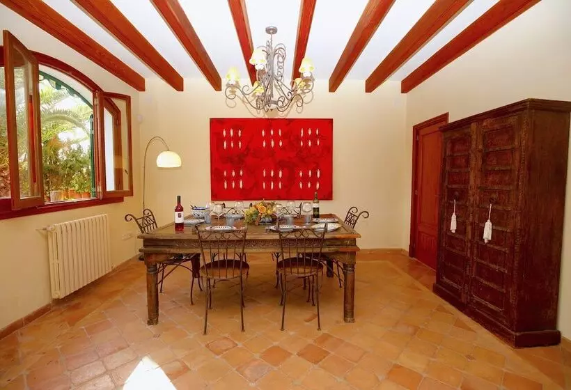 Espectacular Villa Junto Al Mar En Sa Rapita