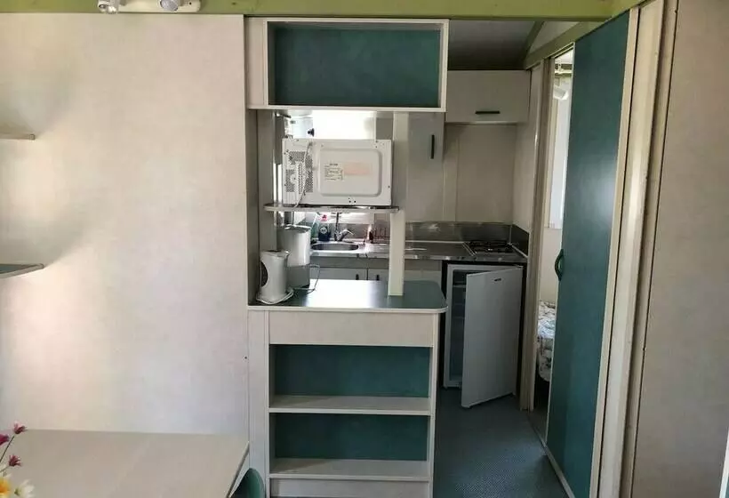 ホテル Camping Des Rosieres