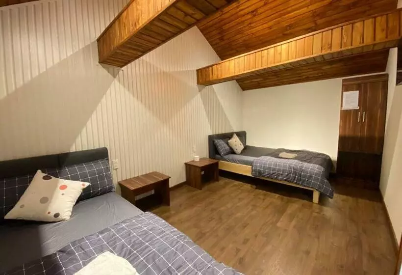 Thao My Hostel