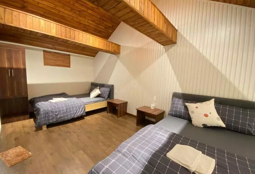 Thao My Hostel