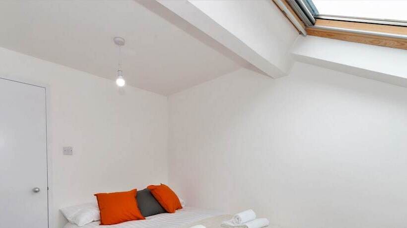 The Calls Apartments