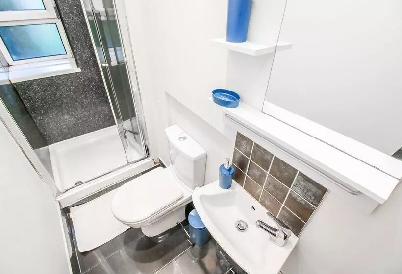 City View Flat At Liverpool St Brick Ln