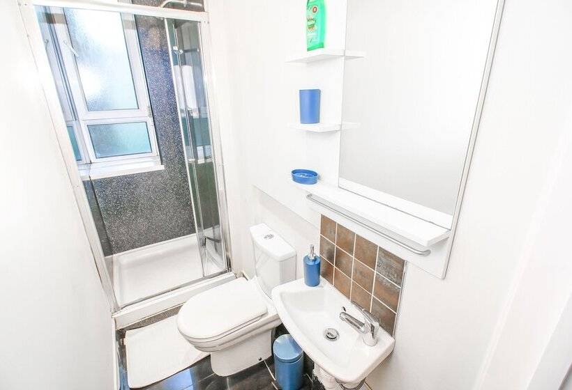 City View Flat At Liverpool St Brick Ln