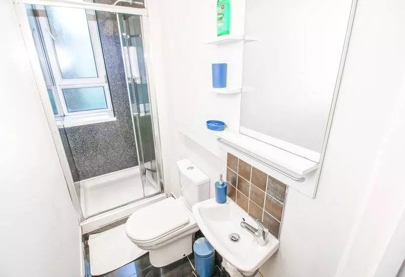 City View Flat At Liverpool St Brick Ln