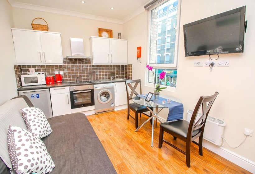 City View Flat At Liverpool St Brick Ln