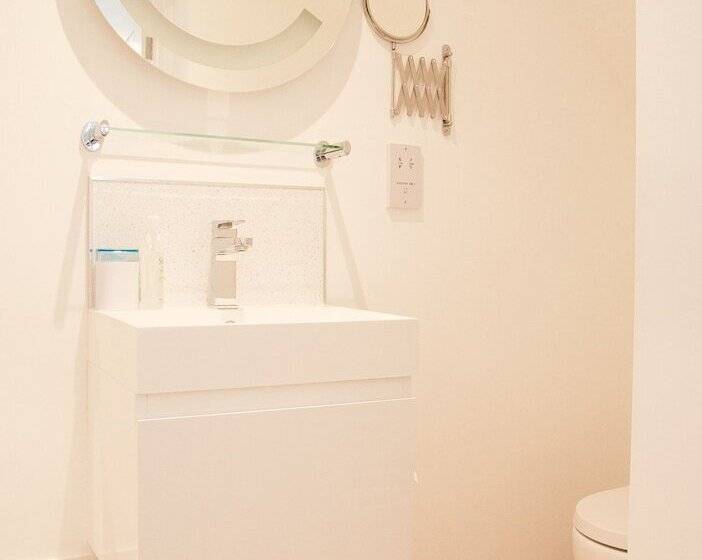 Malvern Holiday Garden Flat