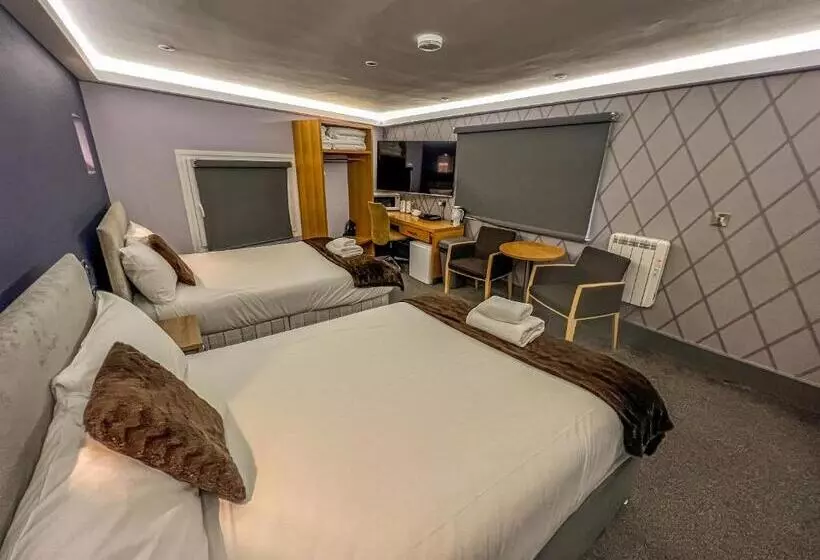 Majatalo Fountain House