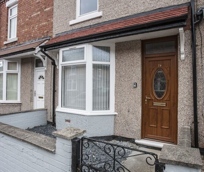 اقامتگاه Coniston Street