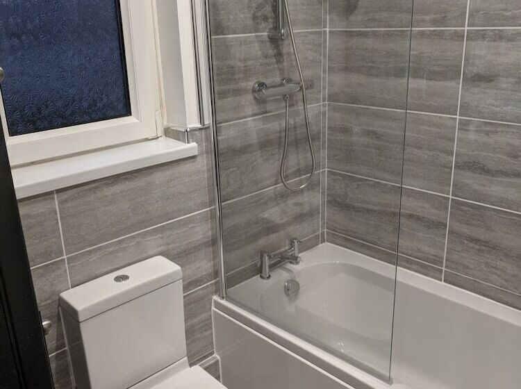 اقامتگاه Coniston Street