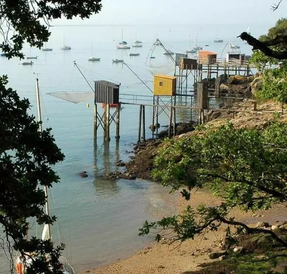 Suite Home 44600 Apt D Exception 3 Etoiles