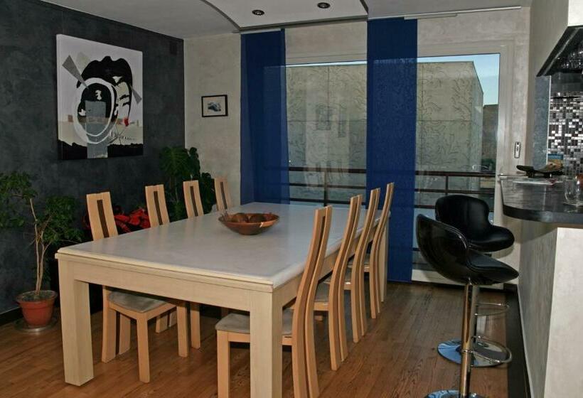 Suite Home 44600 Apt D Exception 3 Etoiles