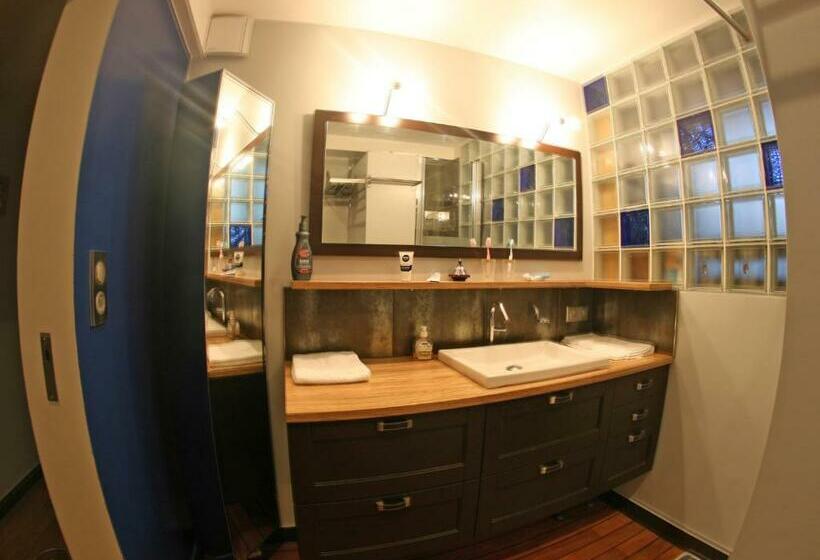 Suite Home 44600 Apt D Exception 3 Etoiles