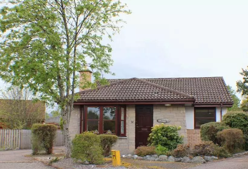 Cairngorm Highland Bungalows