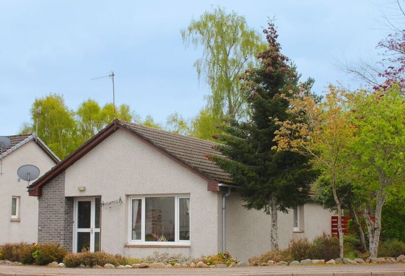 Cairngorm Highland Bungalows