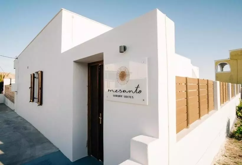 Hotelli Mesanto Luxury Suites