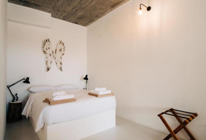 Hotel Mesanto Luxury Suites