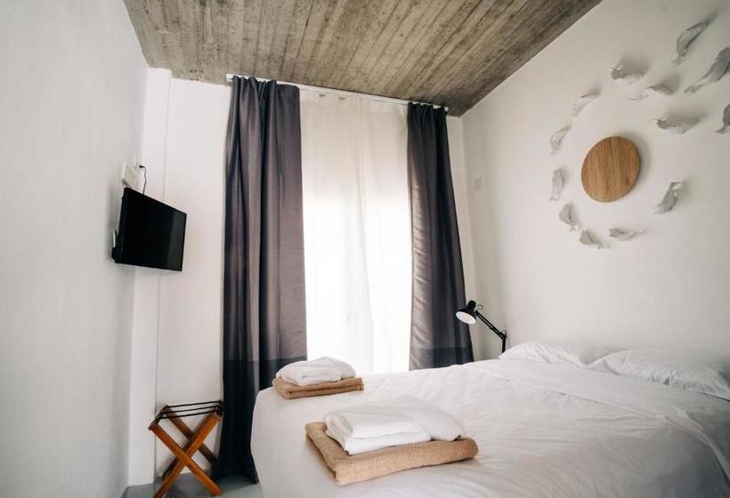 Hotel Mesanto Luxury Suites