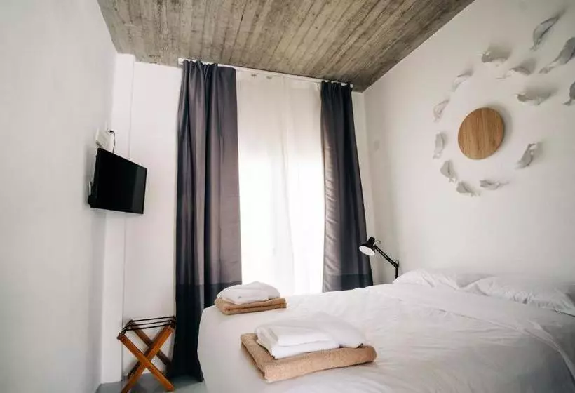 Hotelli Mesanto Luxury Suites