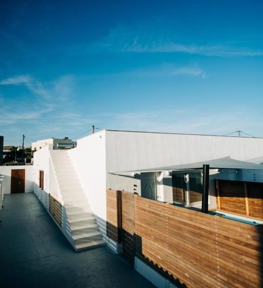 Hotel Mesanto Luxury Suites