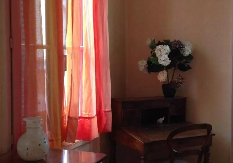 Majatalo Chambre D Hôtes Au Coeur De Lisieux