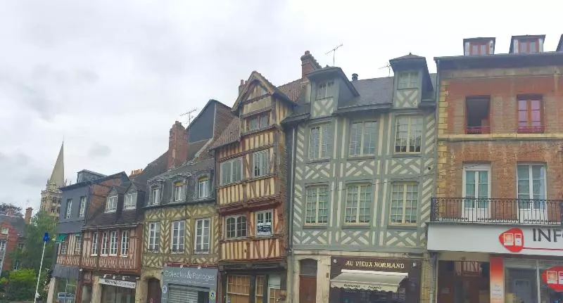 Majatalo Chambre D Hôtes Au Coeur De Lisieux