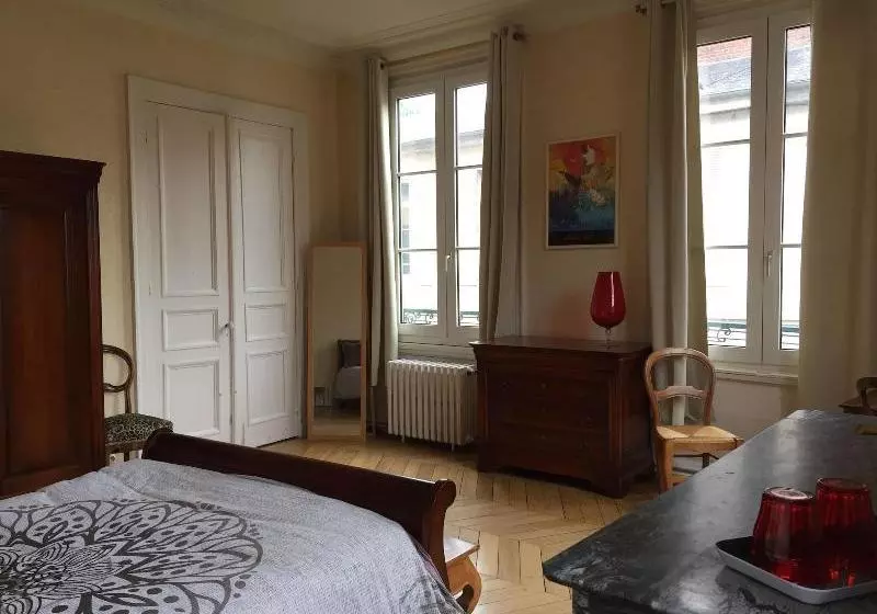 Majatalo Chambre D Hôtes Au Coeur De Lisieux