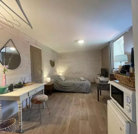 ペンション Chambre D Hôtes Du Vieux Collonges