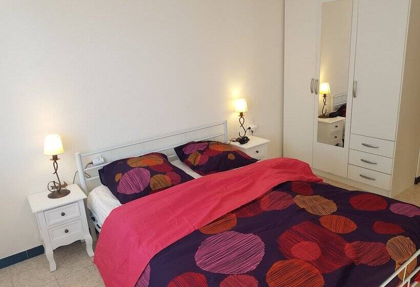 پانسیون En Pleine Nature à Nîmes Avec Piscine