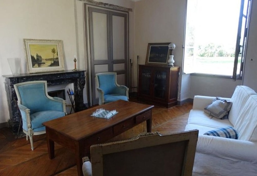 بنسيون Le Petit Plessis