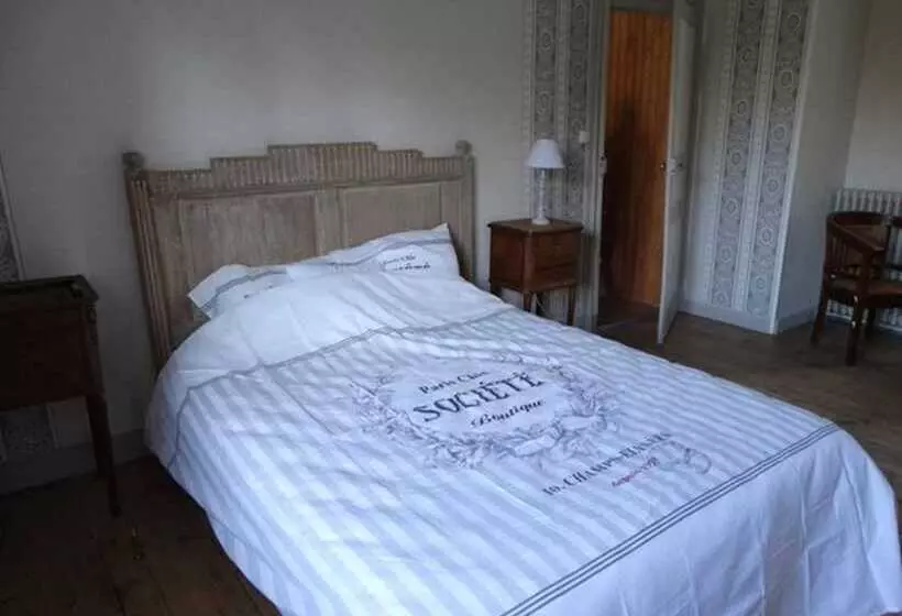 ペンション Le Petit Plessis