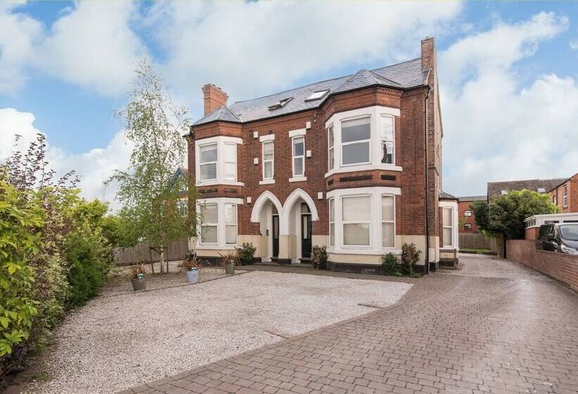 Bowling Green Apartments