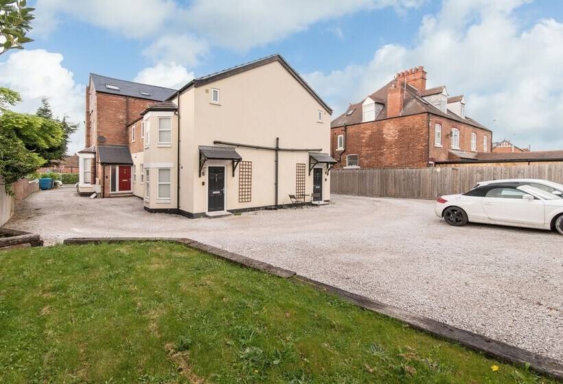 Bowling Green Apartments