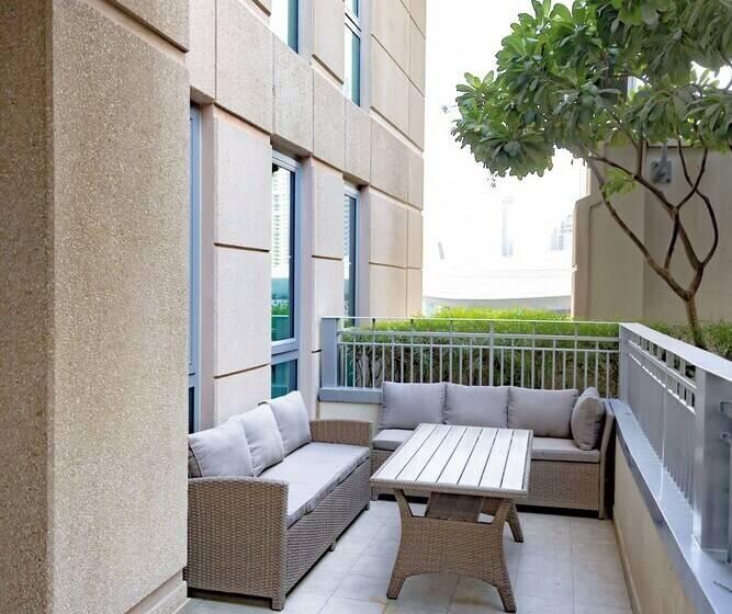 Bravoway Standpoint Tower B In Downtown