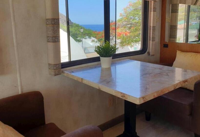 Пансион Blue Ocean Camp - Tasartico