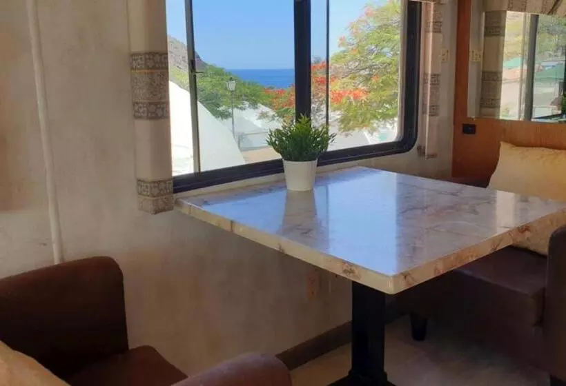 Majatalo Blue Ocean Camp - Tasartico