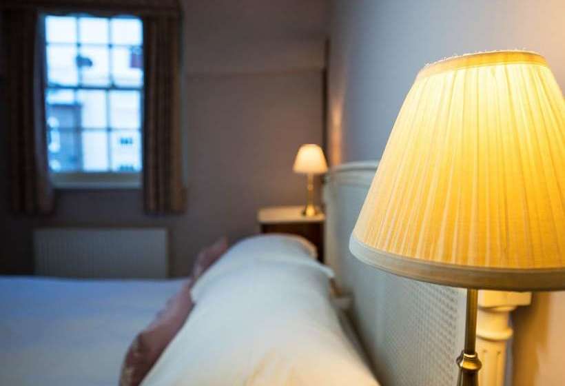 膳宿费 Checkers Pantry With Rooms