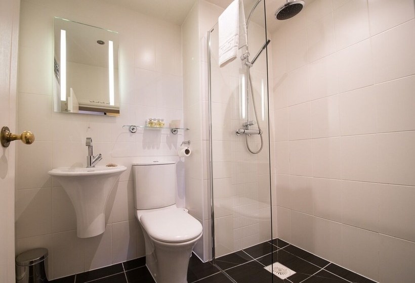 膳宿费 Checkers Pantry With Rooms