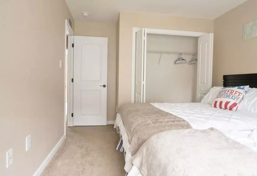 Beautiful Brand New 3 Bd Home Near West Point!